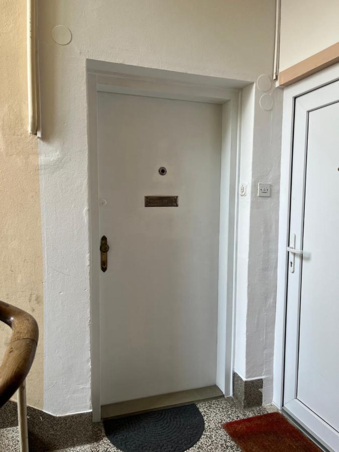 Apartma Apt. 46m2,wifi, Air-con.,for 2/3 *